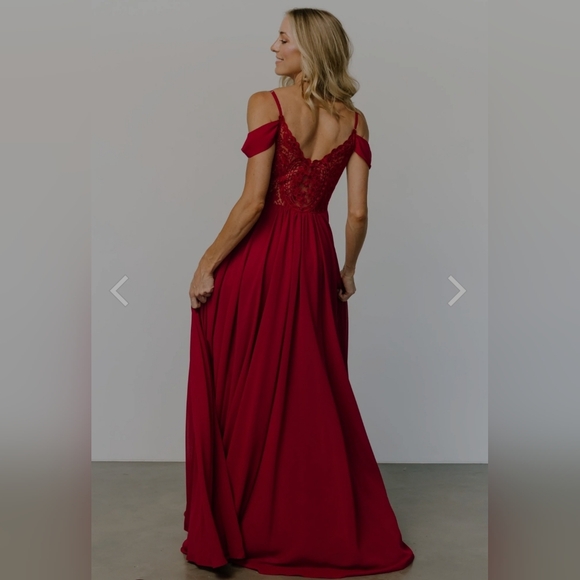 Baltic Born NWT Bianca Lace Maxi Dress (M) in Crimson - Picture 4 of 5